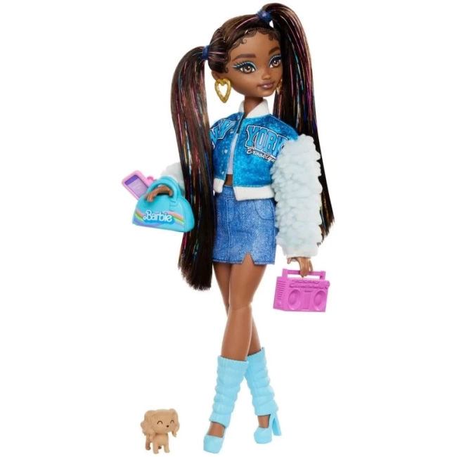 Barbie Dream Besties Brooklyn Moda Bebeği ile Müzik Temalı Aksesuarlar