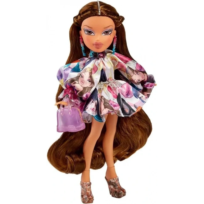 Bratz x GCDS Özel Baskı Tasarımcı Yasmin Moda Bebeği