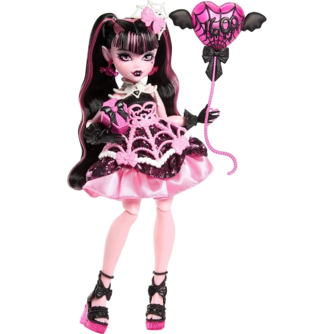 Monster High Korkunç Tatlı Doğum Günü Draculaura Bebeği