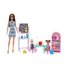 Barbie - I Love School Sınıf Oyun Seti, 3 Bebek ve 20+ Aksesuar Çok Renkli
