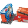 Hot Wheels 50 Araç Kapasiteli Mega Tır