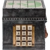McFarlane - DC Direct - The Riddler: Puzzle Box Figürü