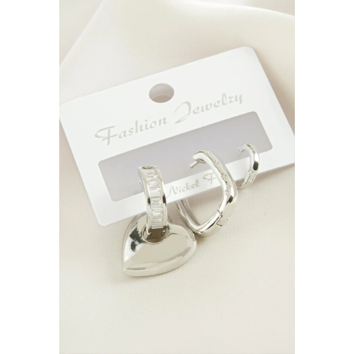 3 Adet Kalp Zirkon Taşlı Küpe