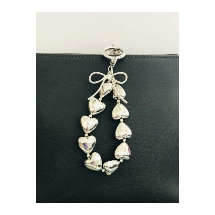 Kalp Charmlı Çanta Süsü