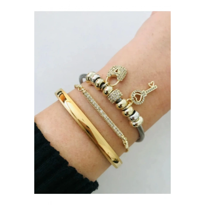 Çelik Kilit Anahtar Zirkon Charmlı Bileklik