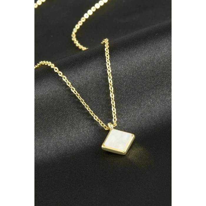 Kare Polyester Kolye