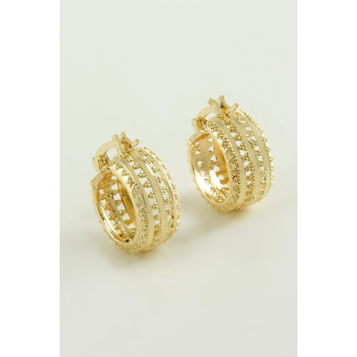 Üçgen Kilitli Halka Küpe