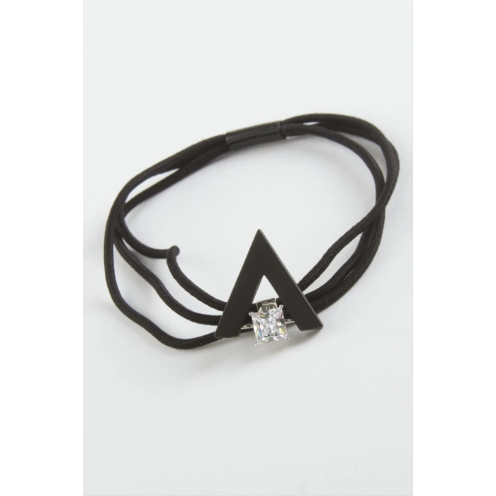 Üçgen Taşlı Lastikli Toka