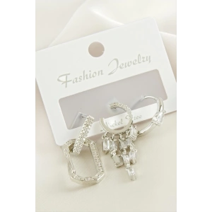 3 Adet Baget Taşlı Küpe