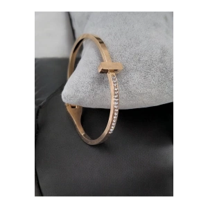 Kadın Gold Taşlı 316L Çelik Kelepçe