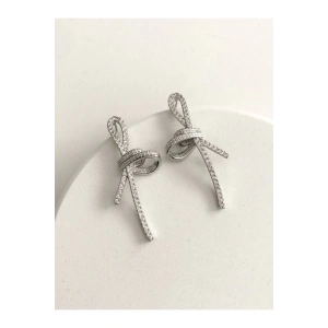 Çelik Taşlı Fiyonk Küpe