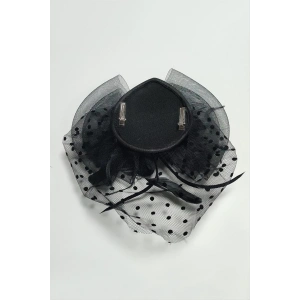 Fiyong Tüylü Dantelli Şapka Toka