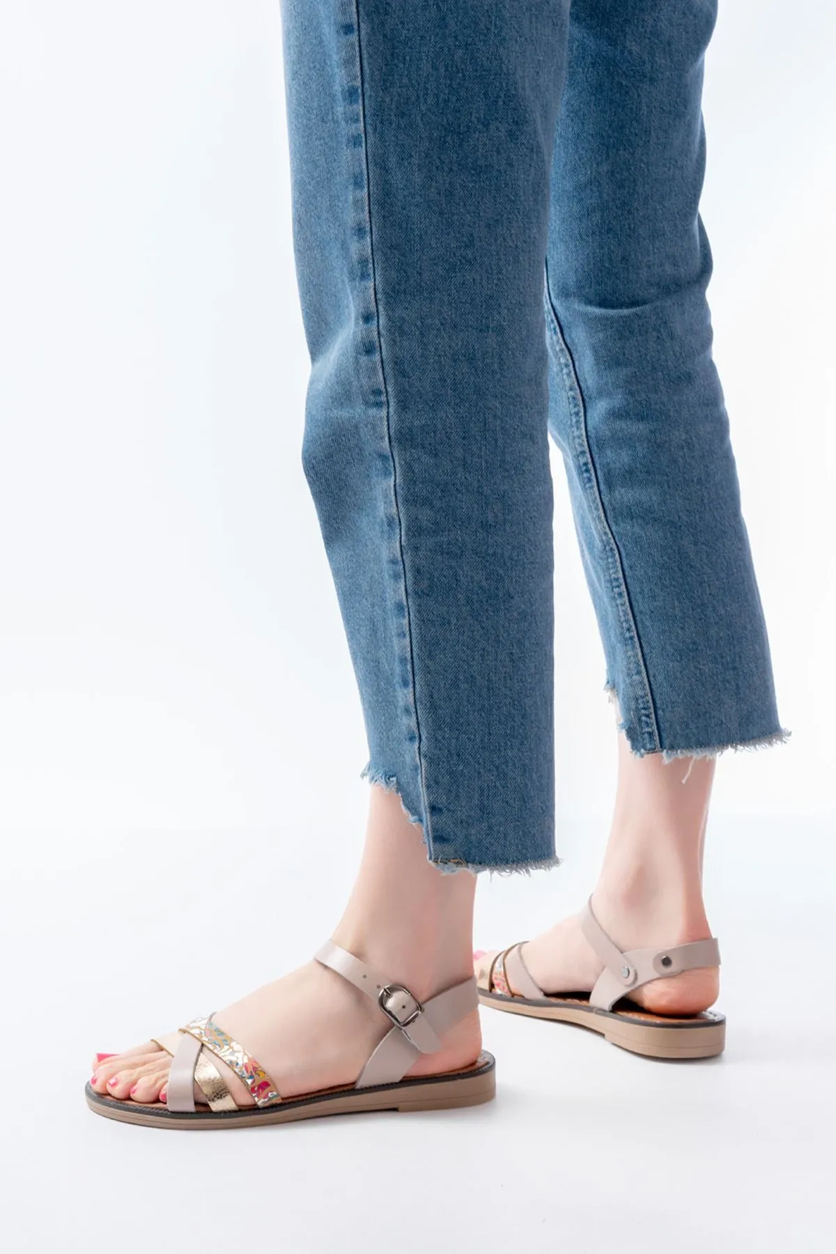 205-015 Bej Garni Ortopedik Hakiki Deri Kadın Sandalet