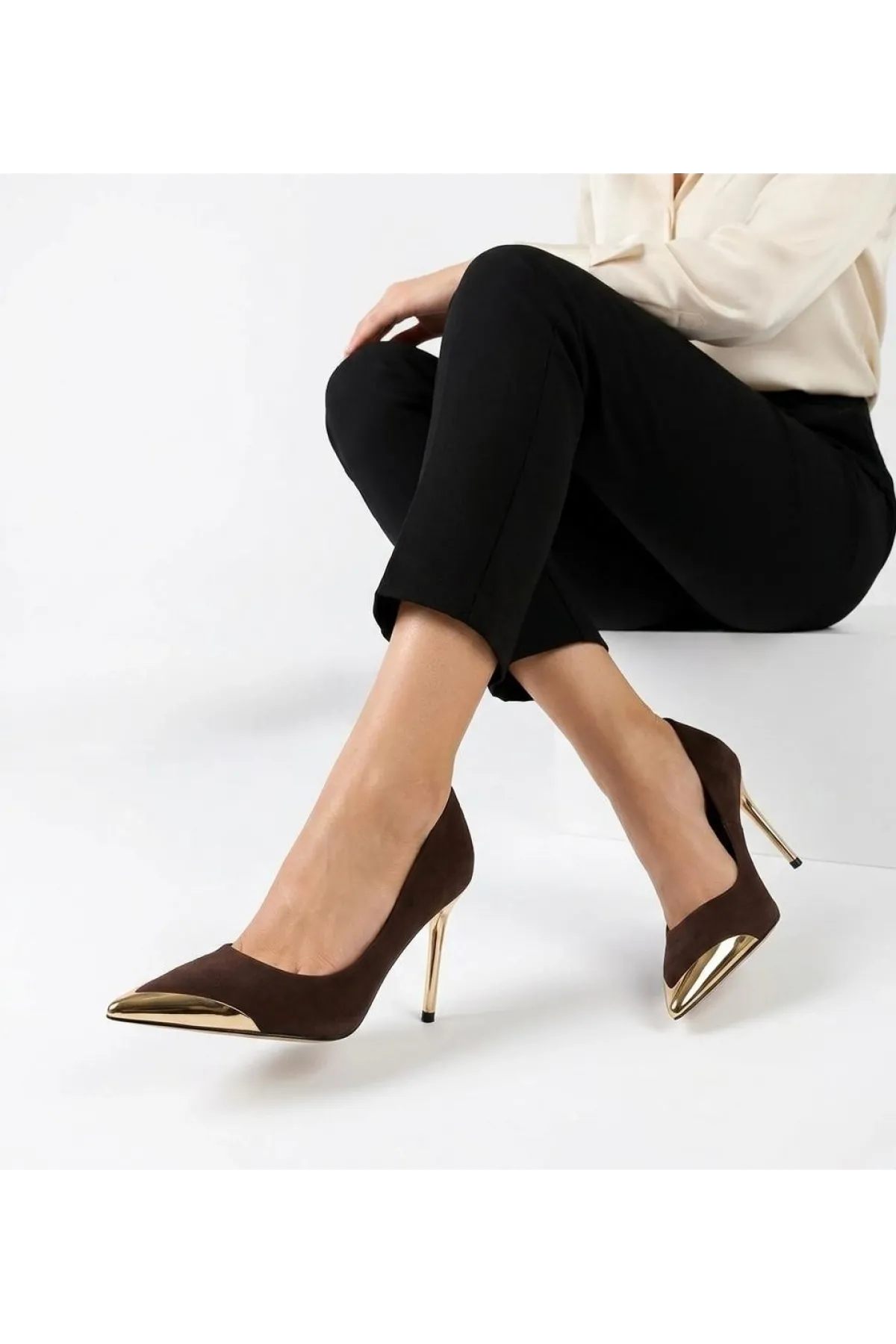 Alis Kahverengi Saten Stiletto Ayakkabı