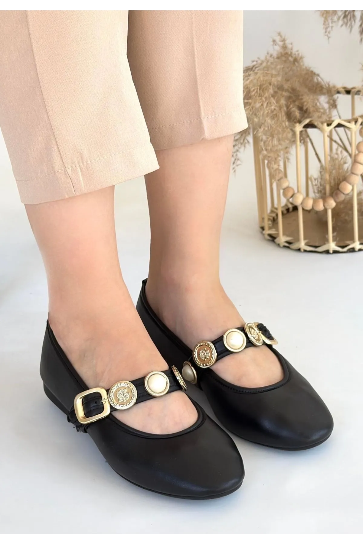 Atnis Siyah Cilt Babet Ayakkabı