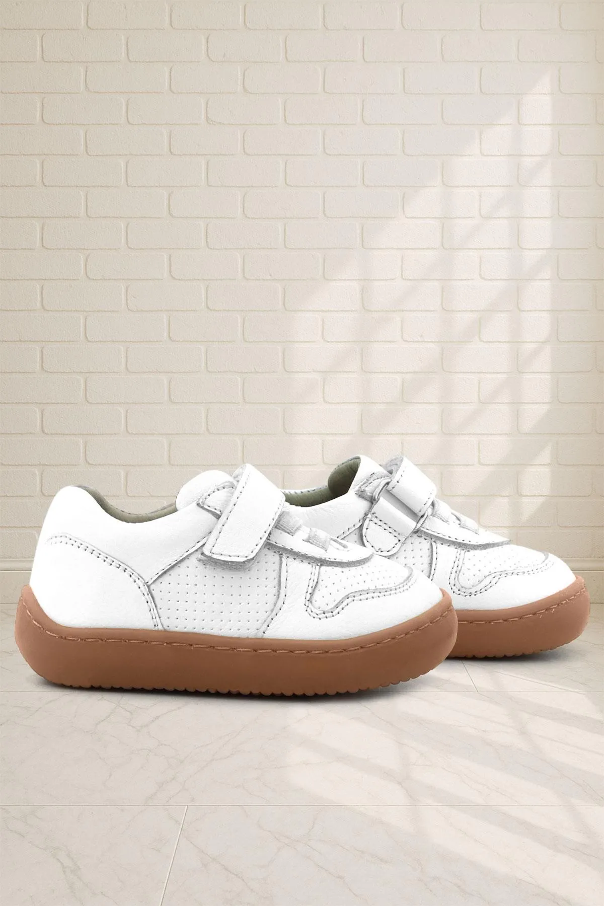 Bob Hakiki Deri Beyaz Barefoot Cırtlı Lastikli Bebek Sneaker Ayakkabı