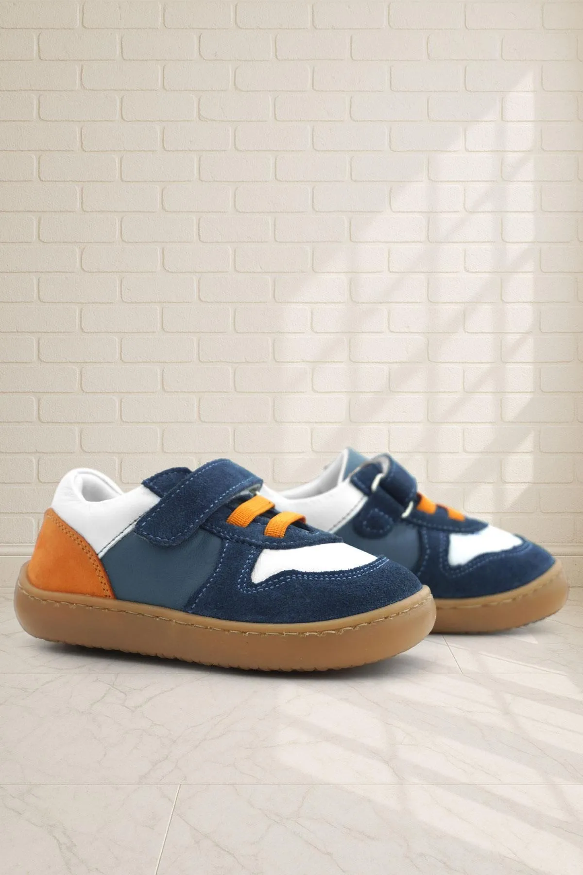 Bob Hakiki Deri Lacivert Beyaz Barefoot Cırtlı Lastikli Bebek Sneaker Ayakkabı