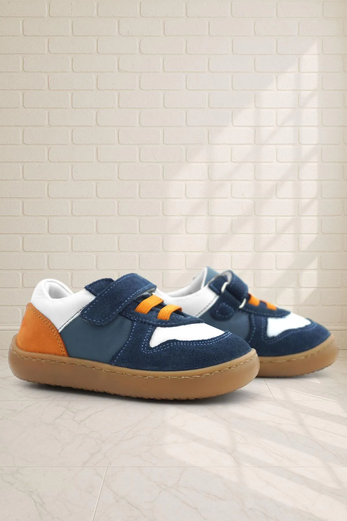 Bob Hakiki Deri Lacivert Beyaz Barefoot Cırtlı Lastikli Bebek Sneaker Ayakkabı