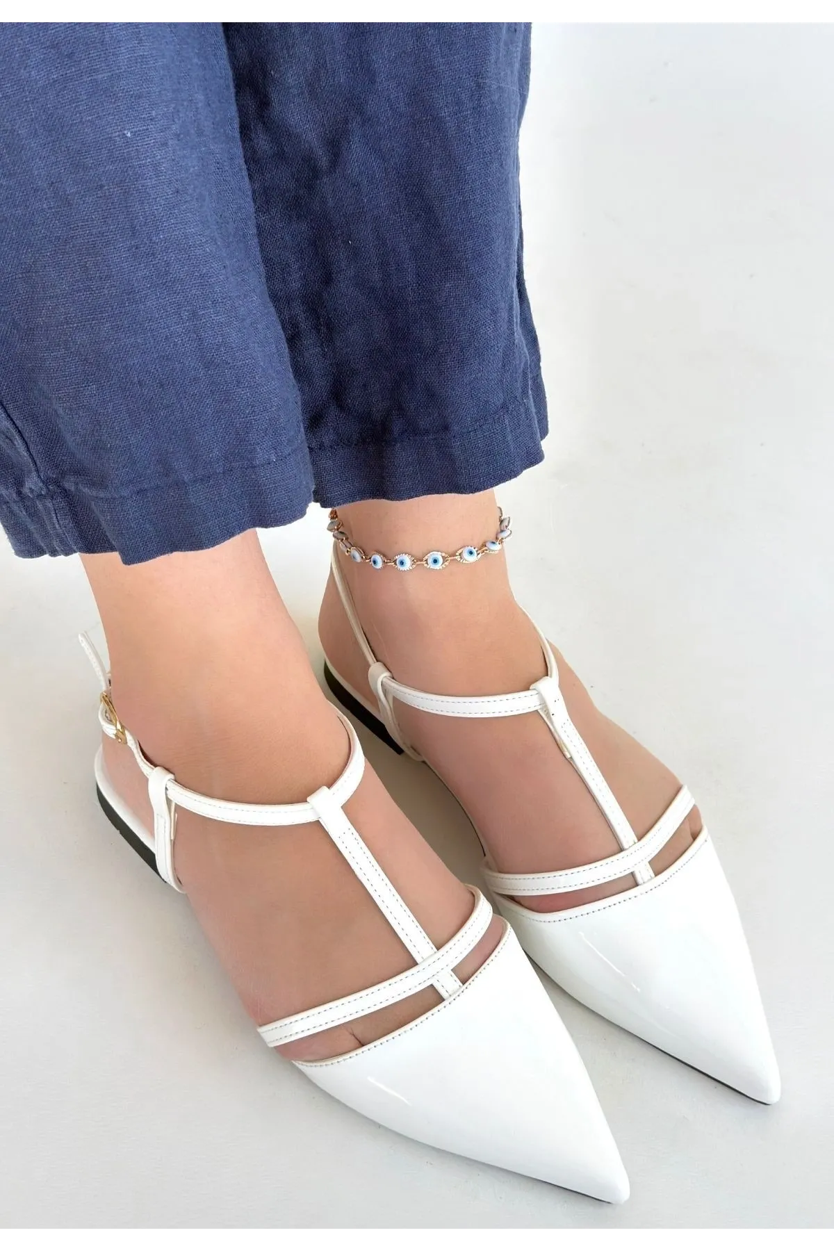 Canca Beyaz Rugan Babet Ayakkabı