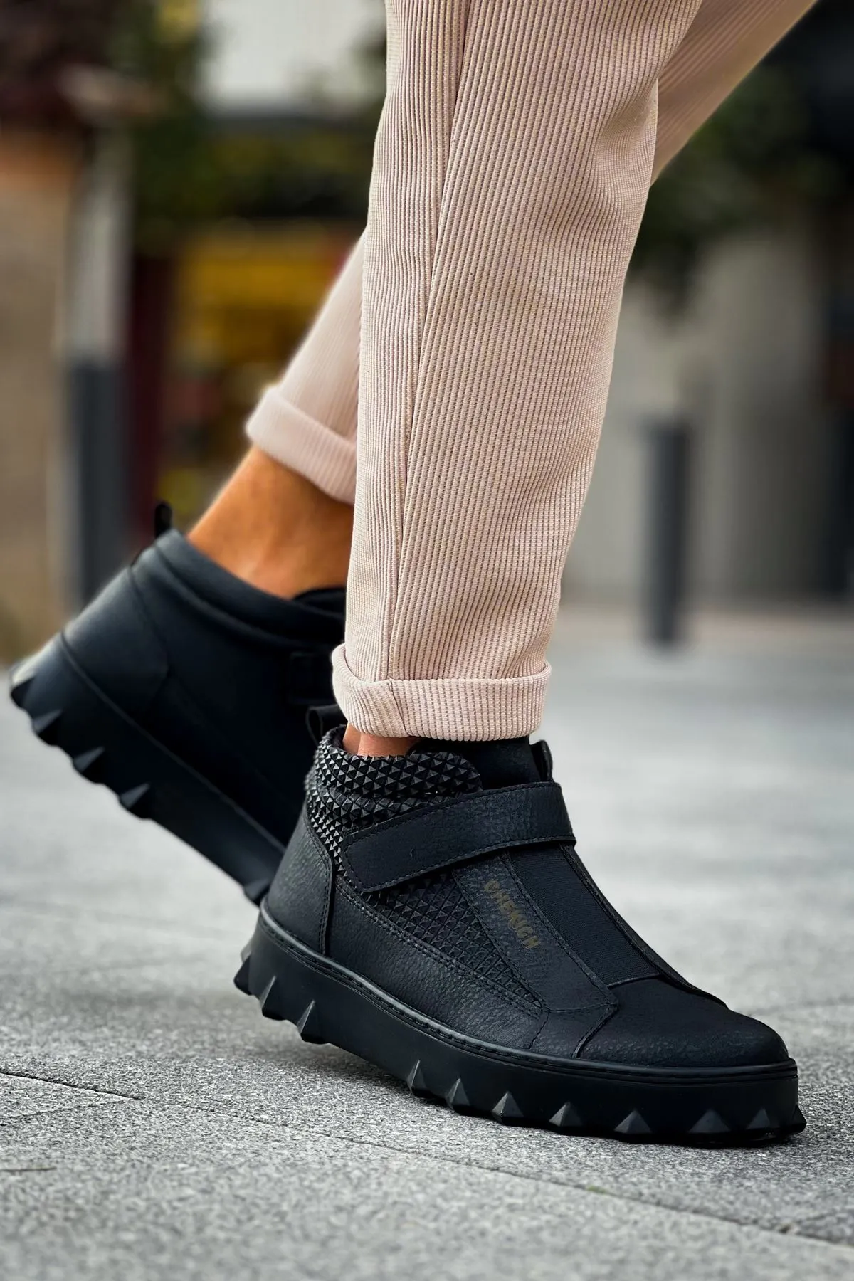 Ch103 - Cst Pyramid Long Erkek Bot Sıyah