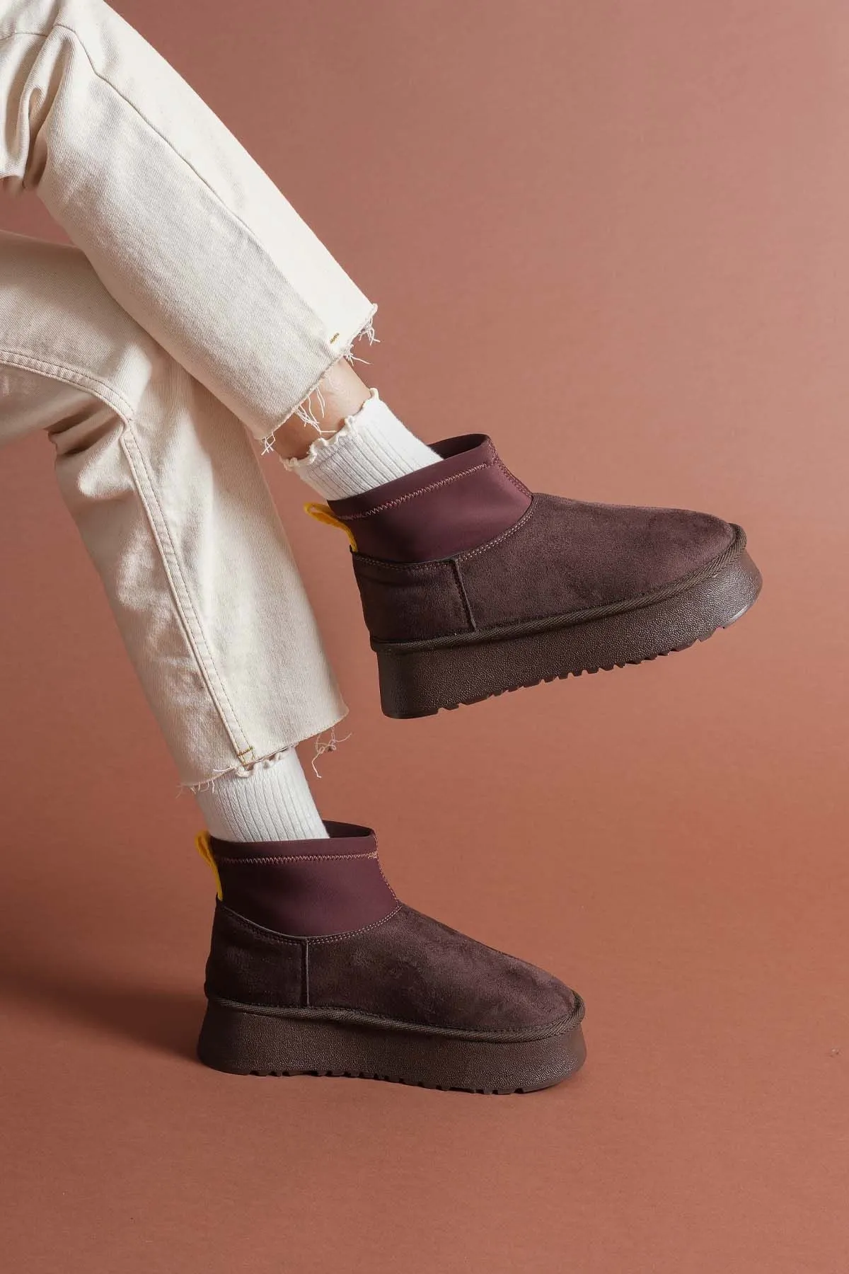 Cuen Kahverengi Süet Bot