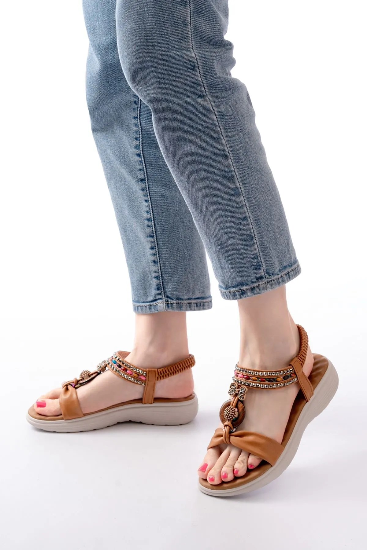 Dm-608 Taba Taşlı Arka Lastikli Günlük Kadın Sandalet