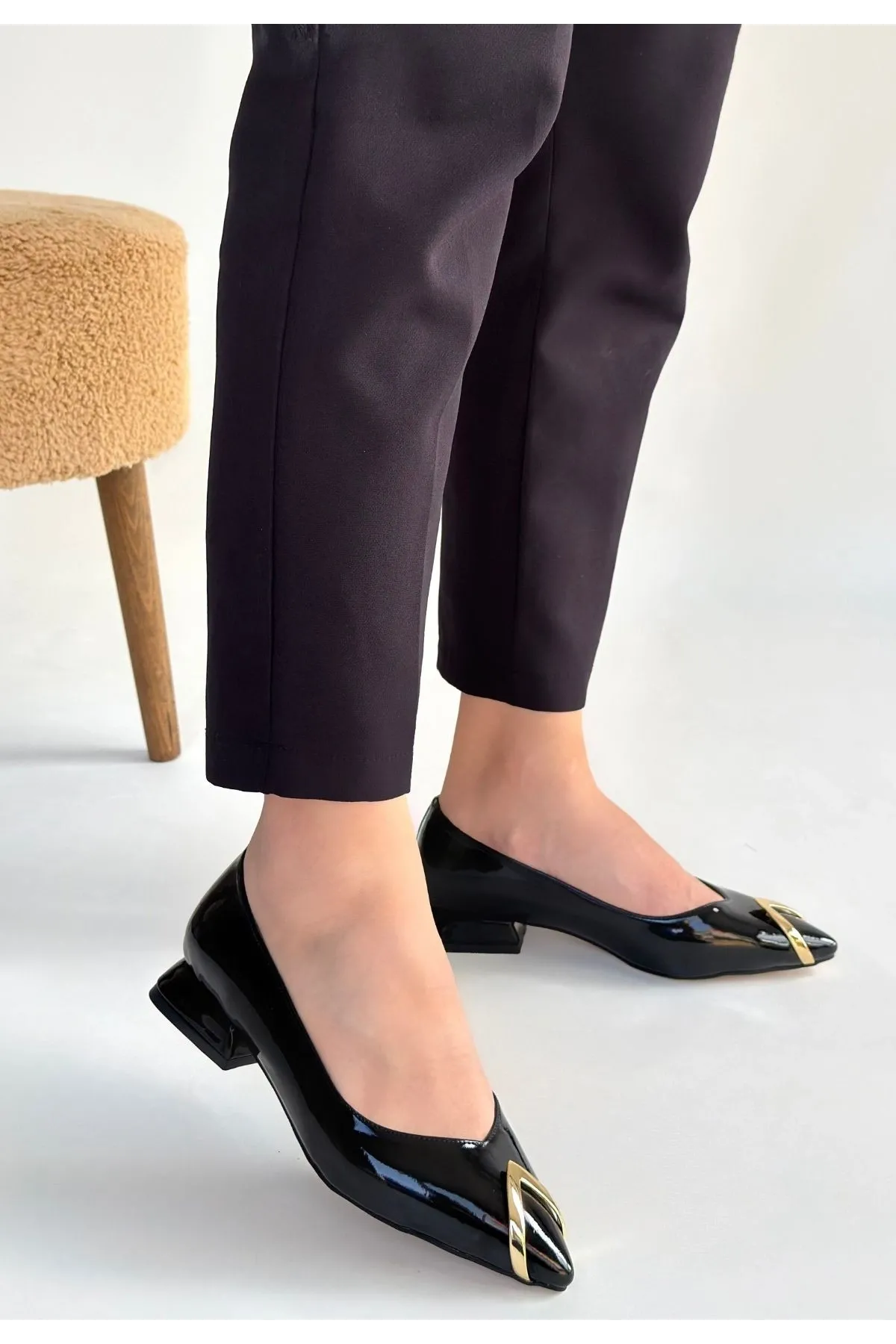 Goes Siyah Rugan Babet Ayakkabı