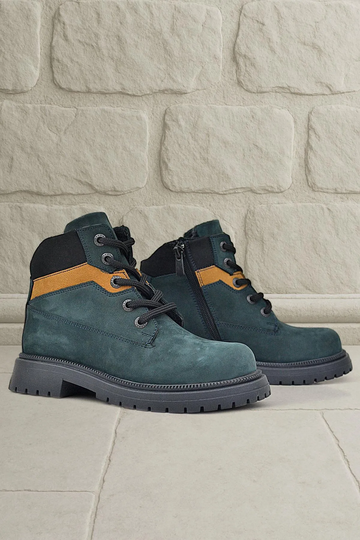 Hakiki Deri Koyu Yeşil Taba Bağcıklı Fermuarlı Kışlık Çocuk Bot