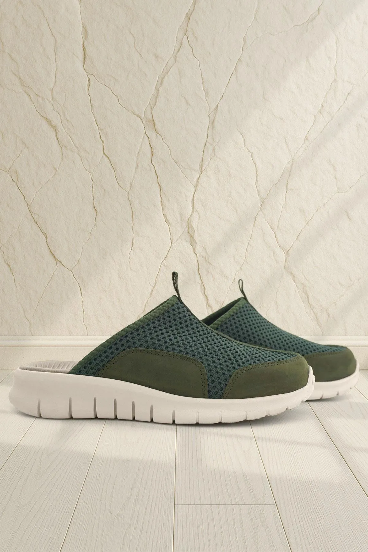 Heep Medikal Haki Yeşil Krem Tabanlı Comfort Spor Terlik