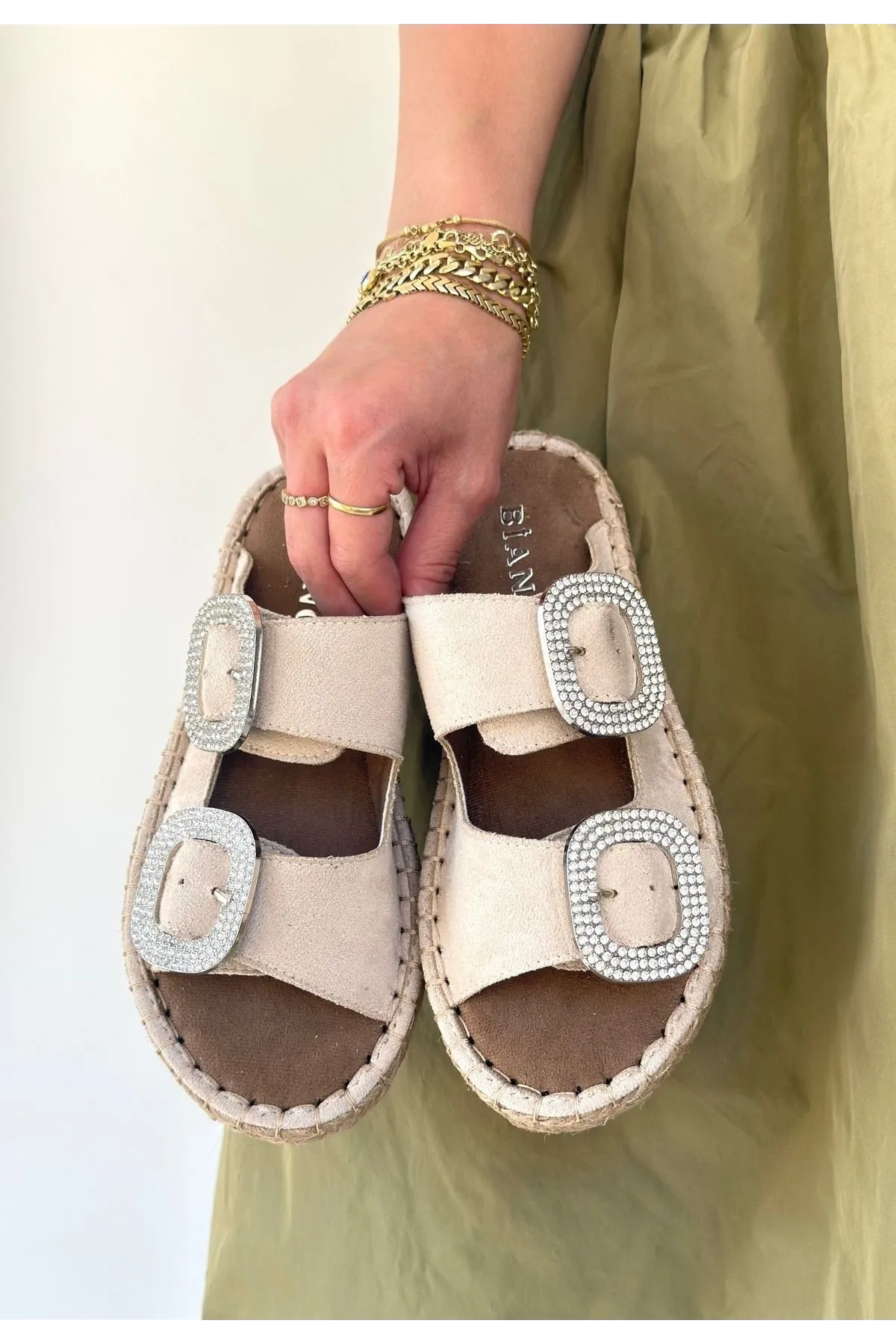 Hertas Bej Nubuk Tokalı Terlik