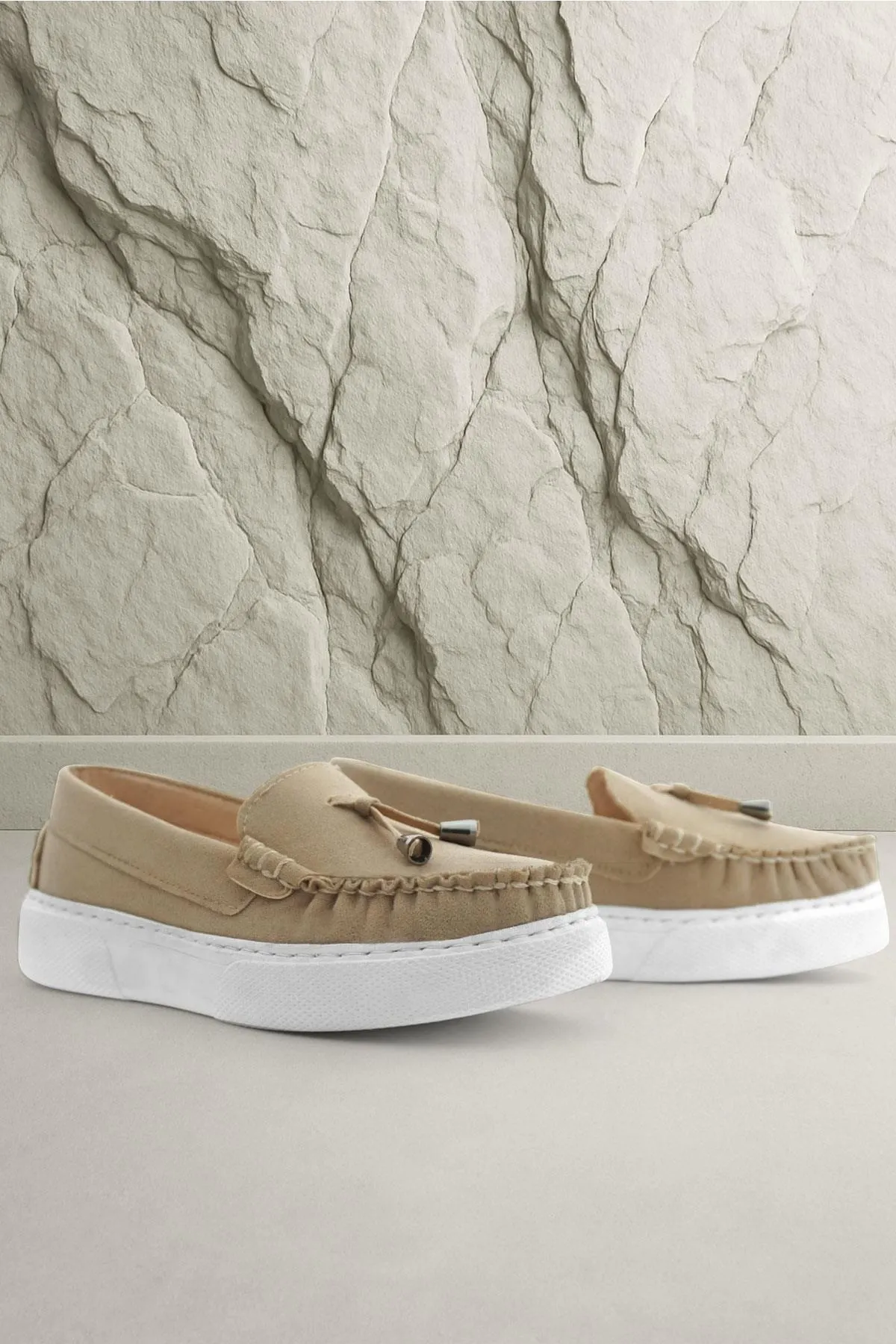 Kum Rengi Süet Ekstra Hafif Çocuk Makosen Ayakkabı