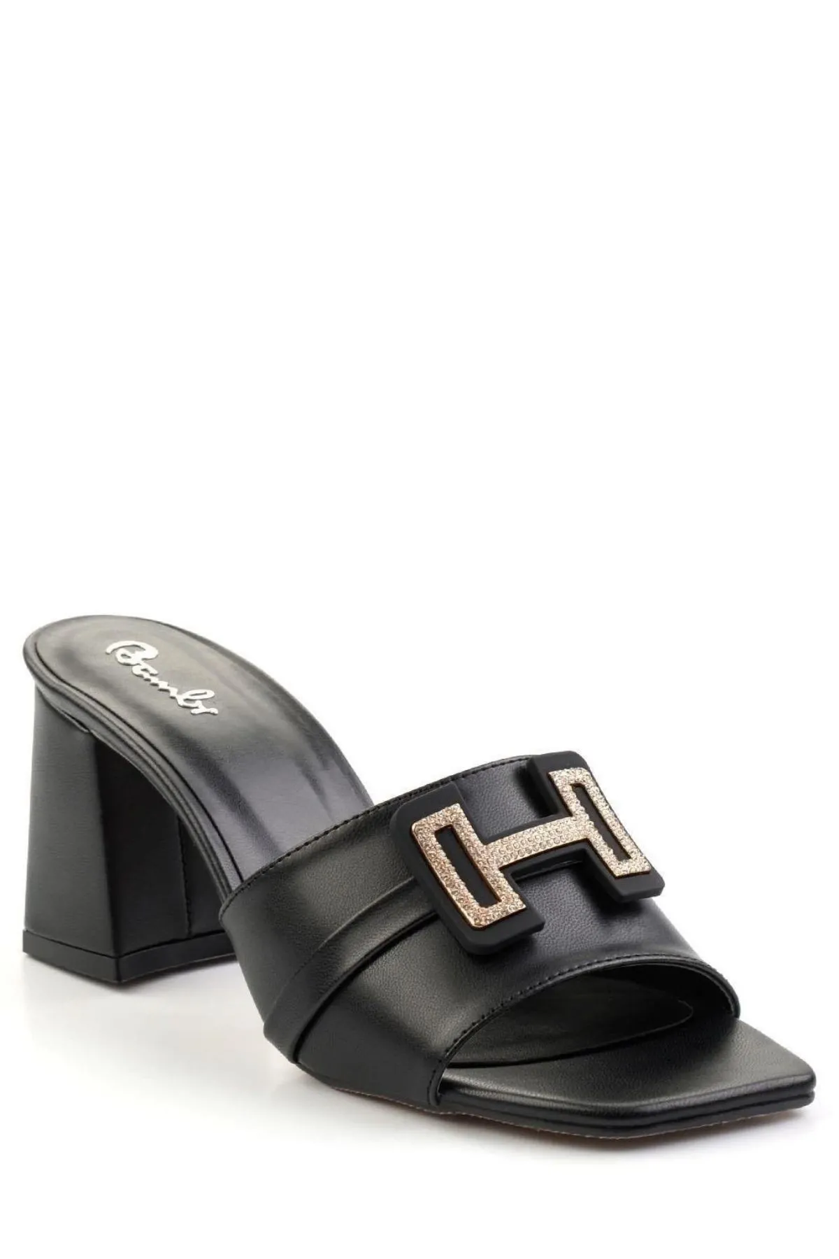 Leyya Siyah Cilt Topuklu Ayakkabı