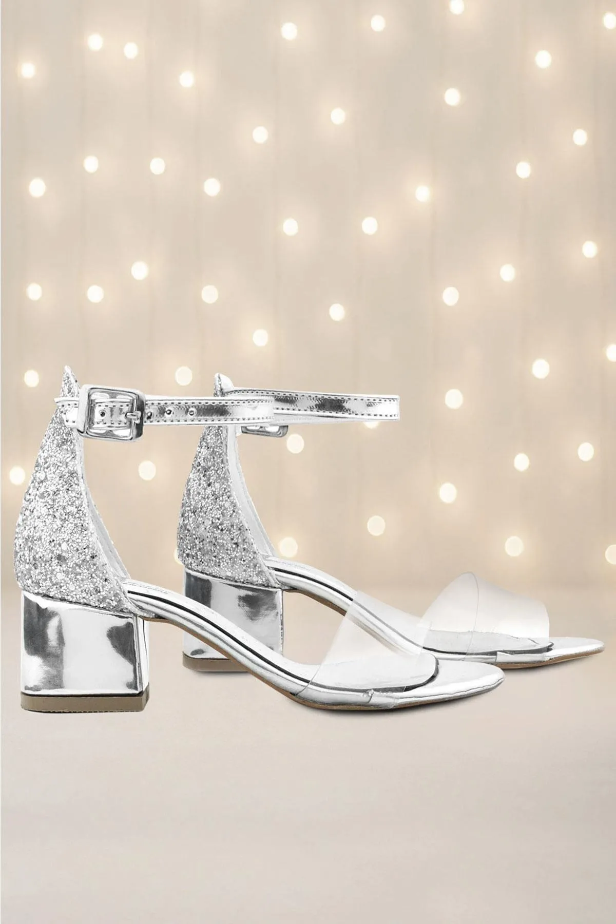 Luisa Gümüş Şeffaf Tek Bantlı Kız Çocuk Abiye Ayakkabı