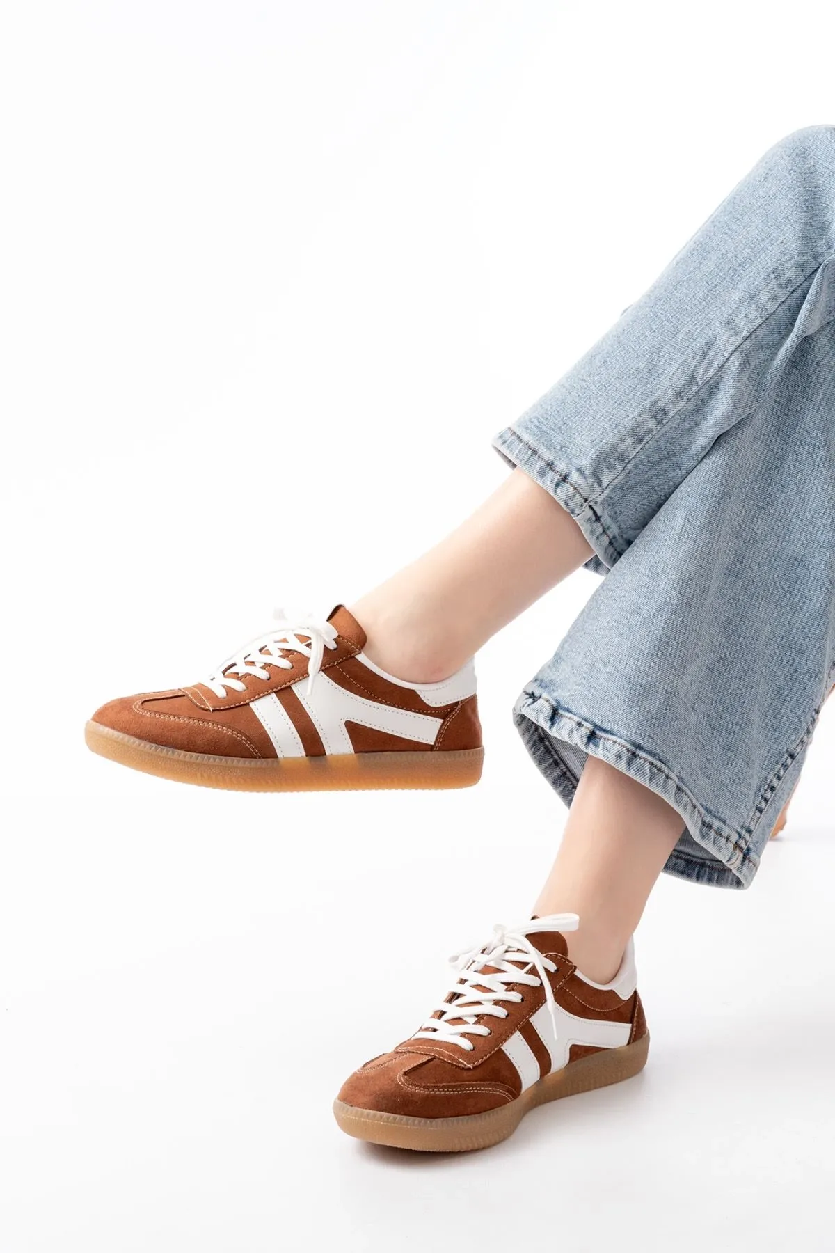 M-1004 Taba Süet Bağcıklı Termo Taban Günlük Kadın Spor