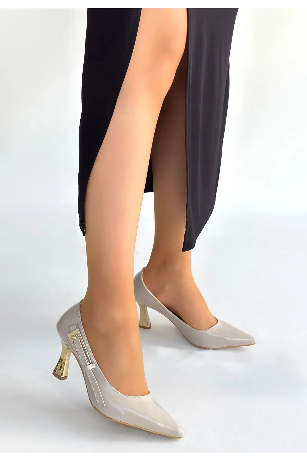 Motya Bej Rugan Topuklu Ayakkabı