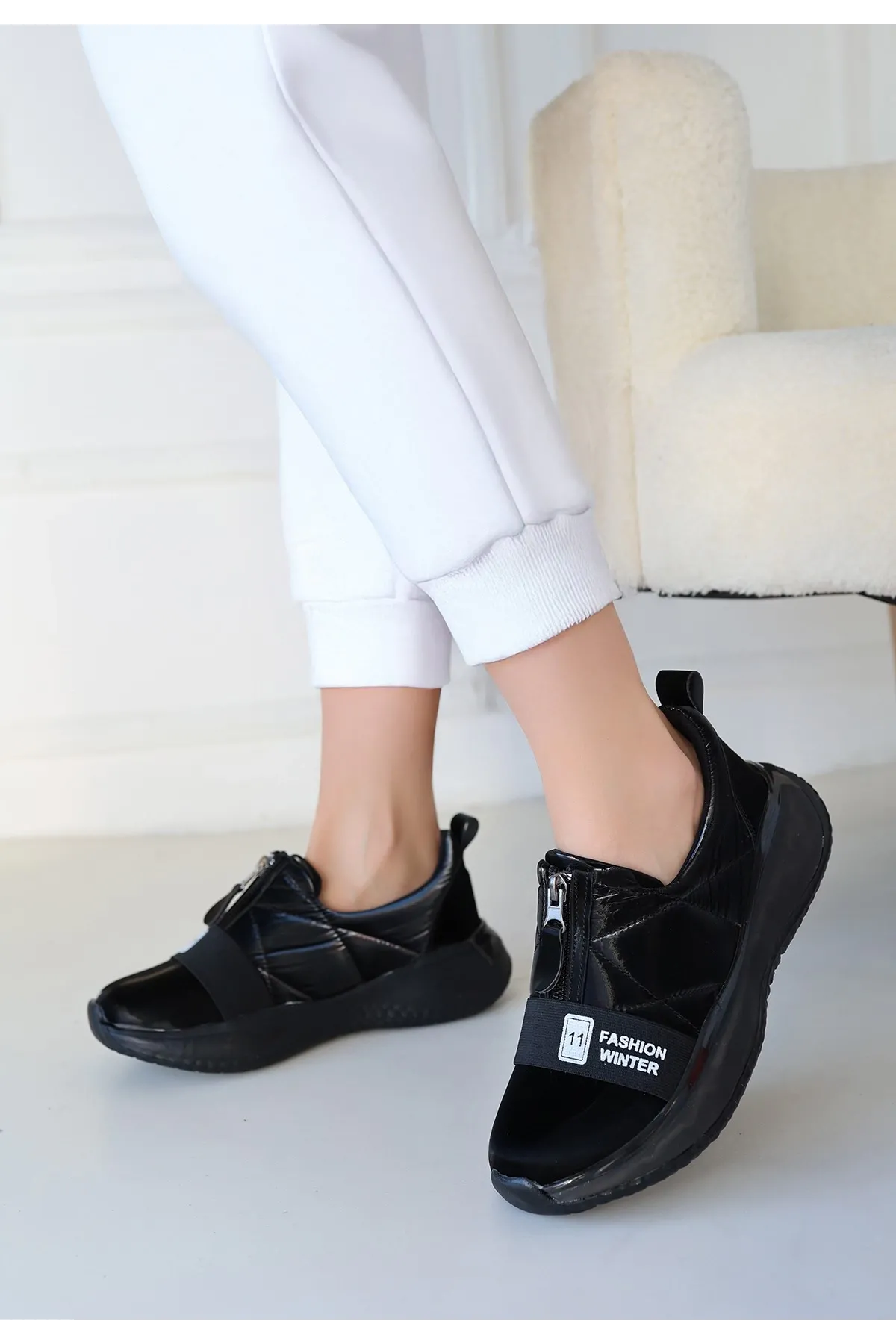 Nikeo Siyah Paraşüt Siyah Tabanlı Spor Ayakkabı