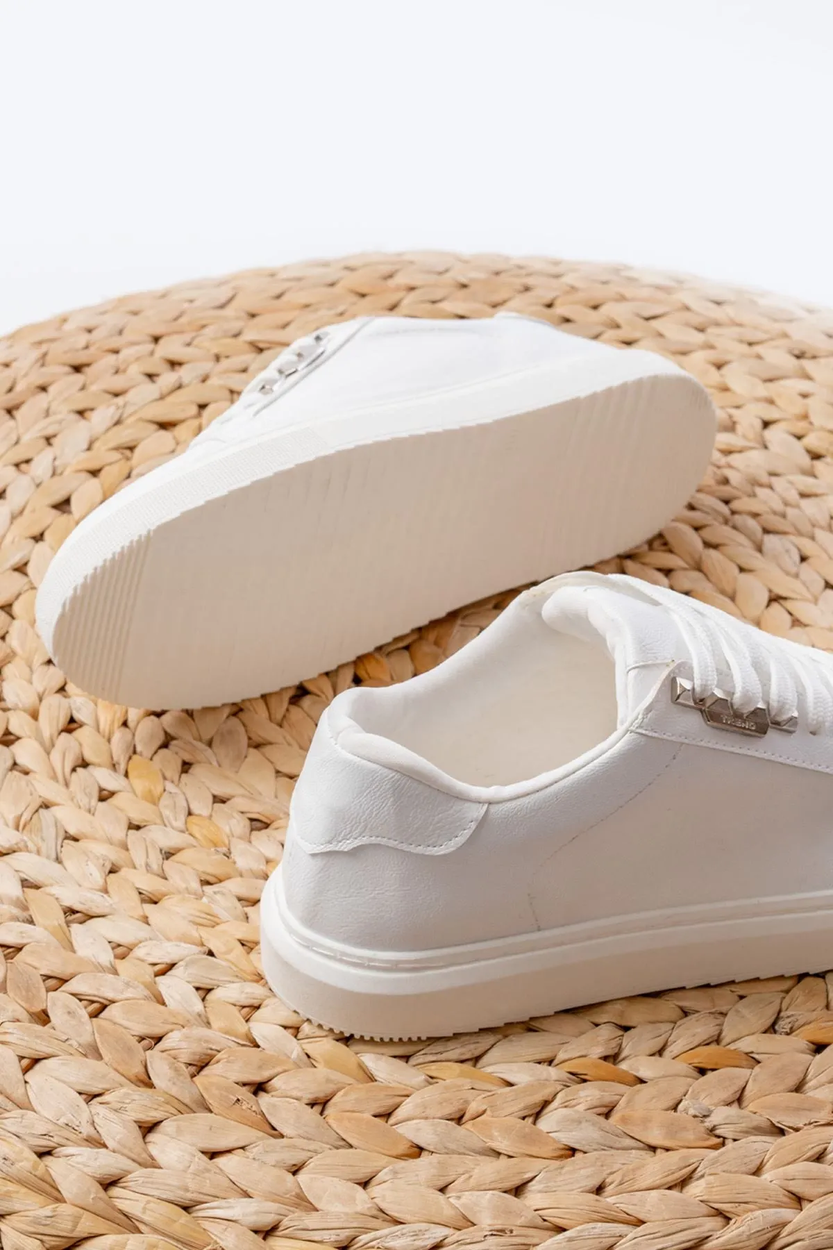 P-910 Beyaz Bağcıklı Taban Dikişli Günlük Kadın Spor