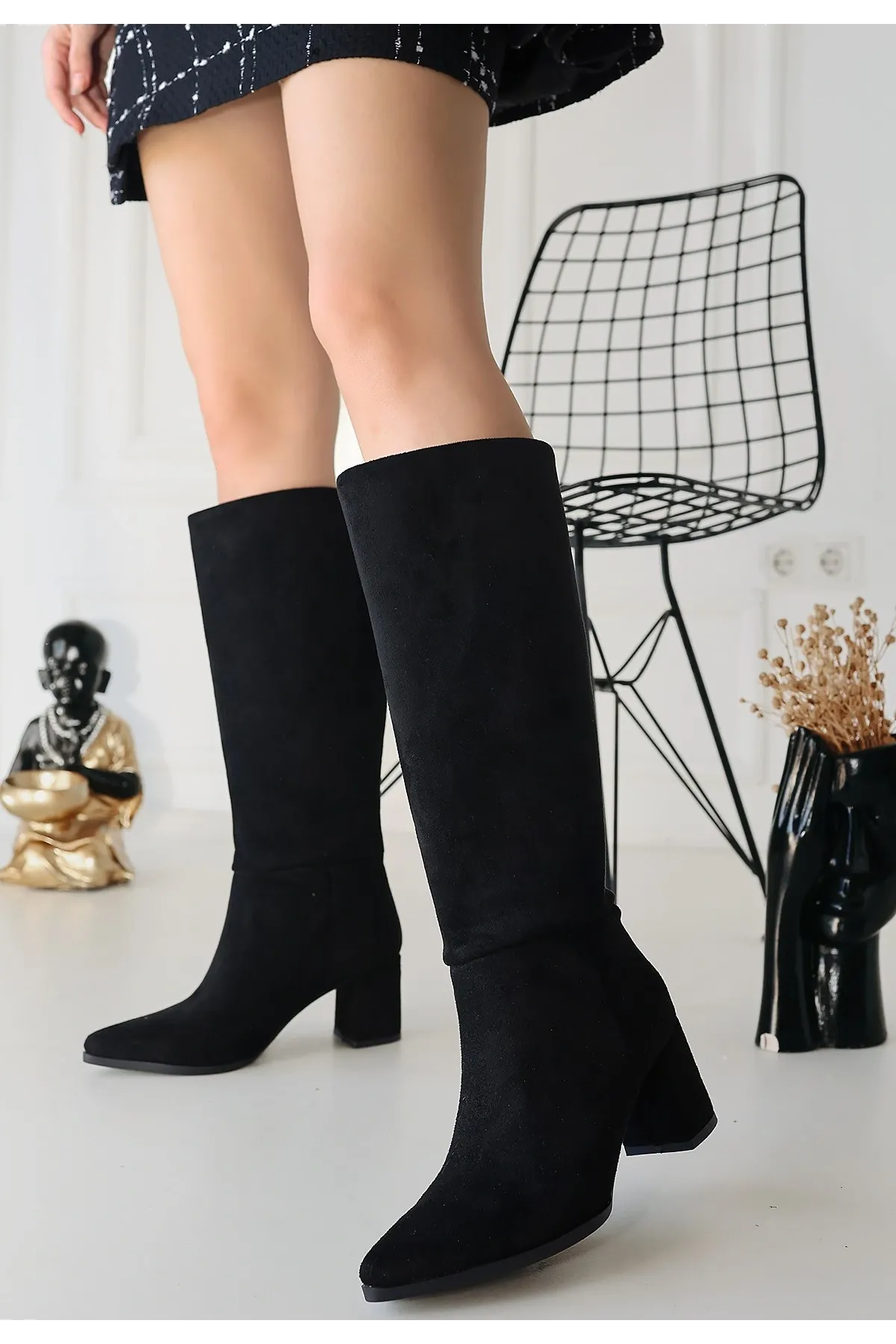 Roksa Siyah Süet Topuklu Çizme