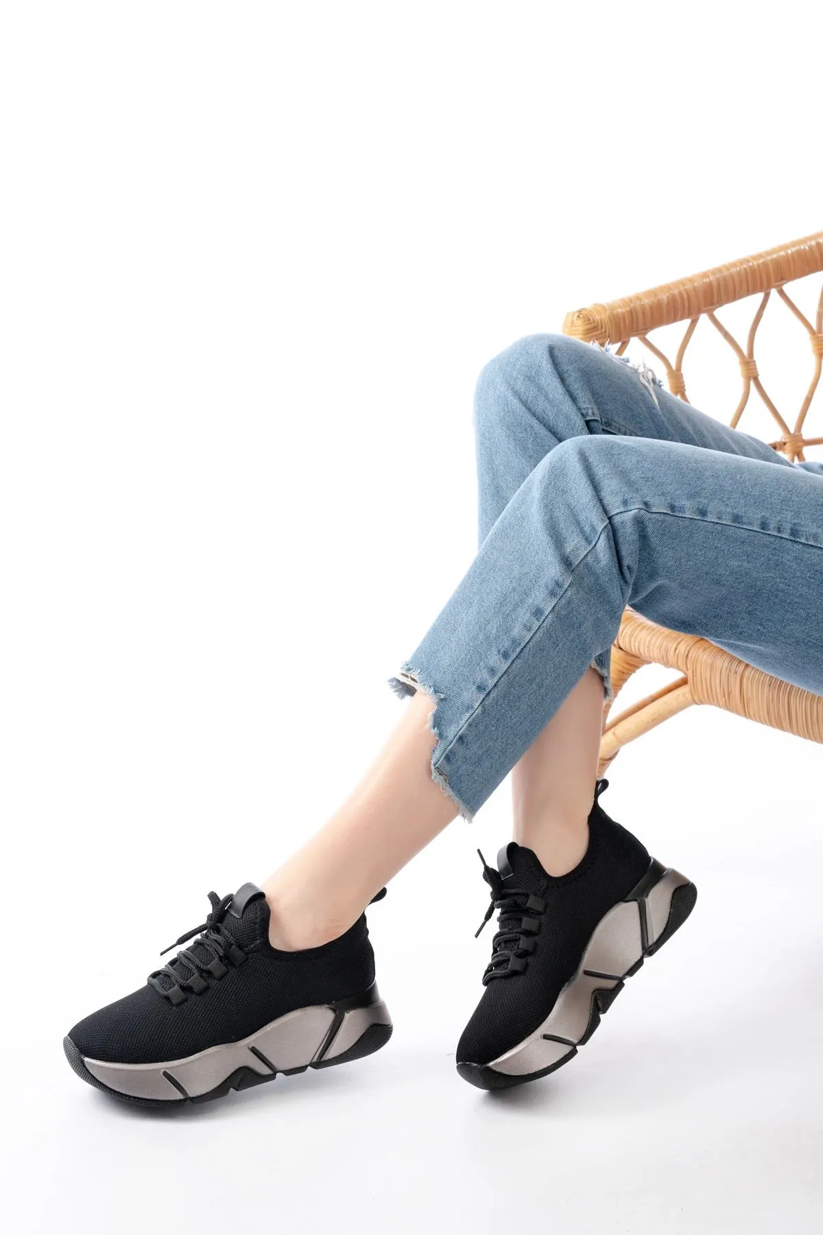 Rs-400  Siyah Bağcıklı Fileli Platin Taban Günlük Kadın Spor