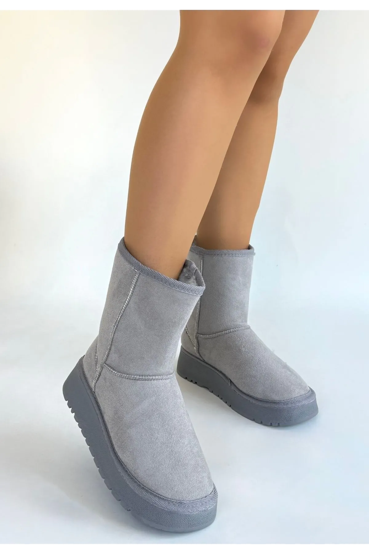 Sophia Gri Süet Bot