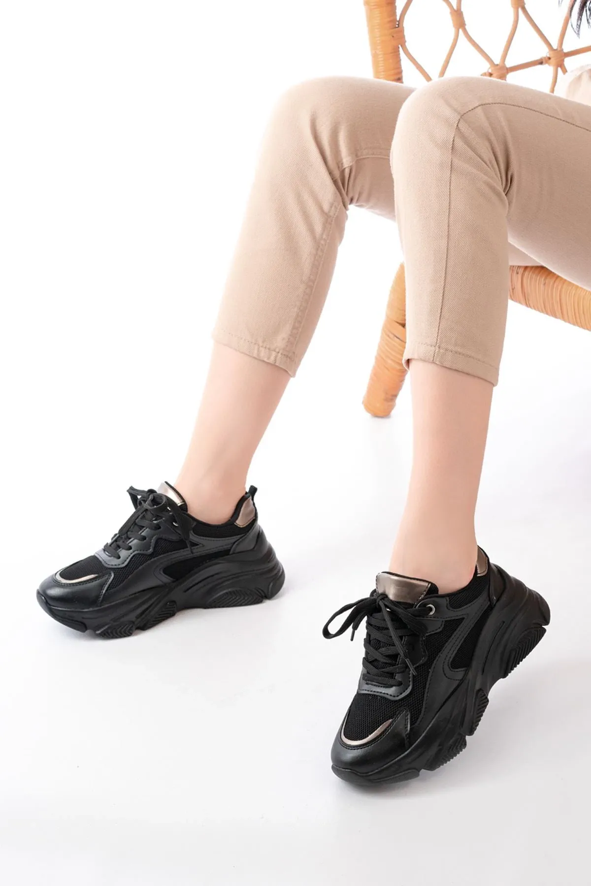 Sp-149 Siyah Platin Bağcıklı Fileli Günlük Spor Ayakkabı