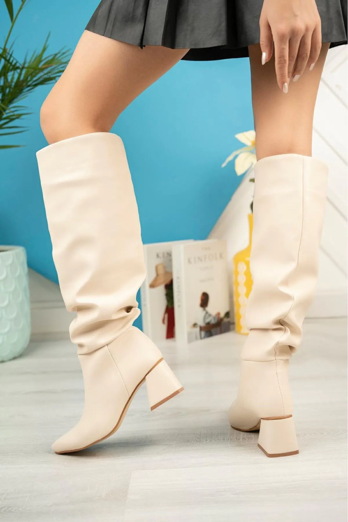 Syt-2002 Bej Körüklü Kalın Topuklu Günlük Bayan Çizme