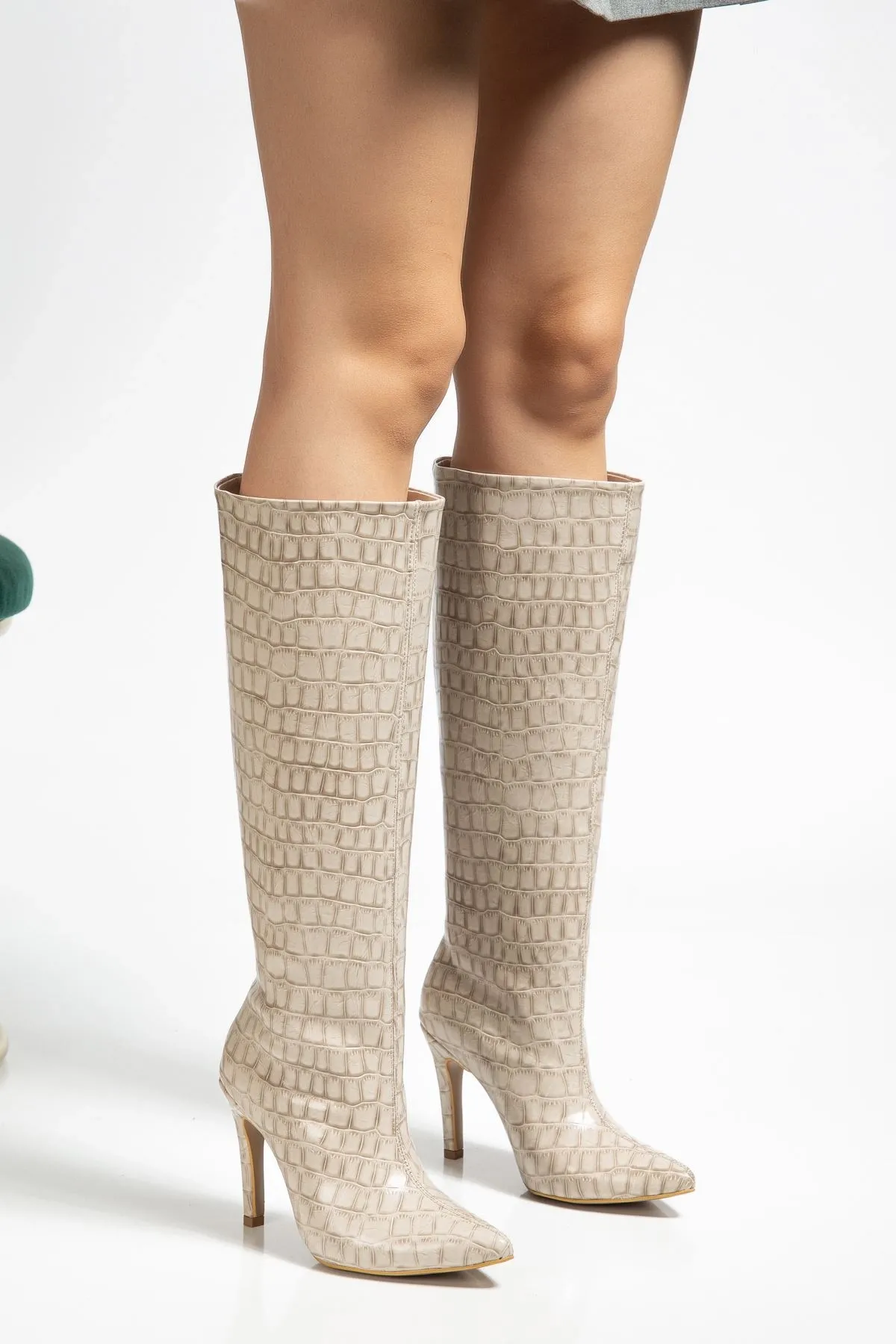 Syt-2004 Bej Kroko Günlük Bayan Çizme