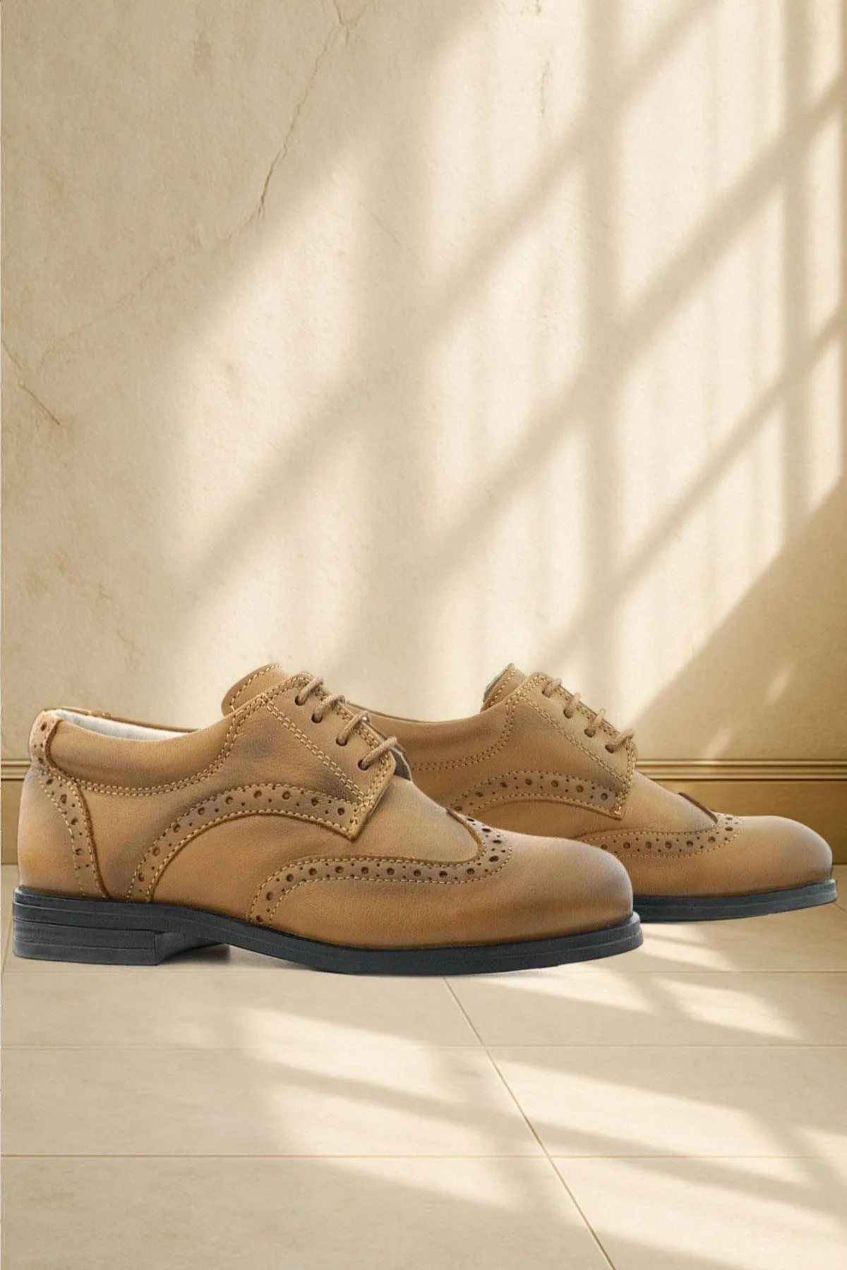 Titan Hakiki Deri Açık Taba Klasik Erkek Çocuk Ayakkabısı