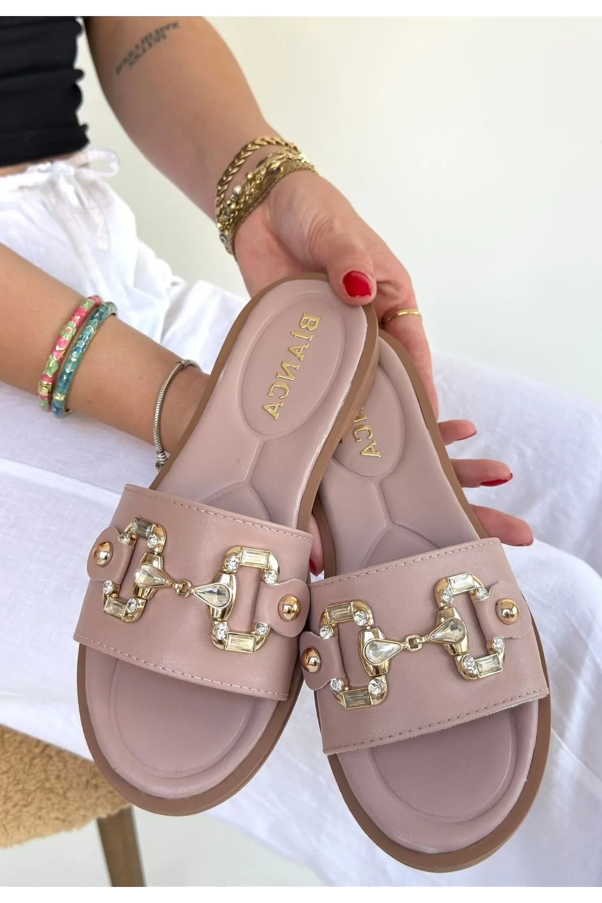 Toha Pudra Cilt Tokalı Terlik