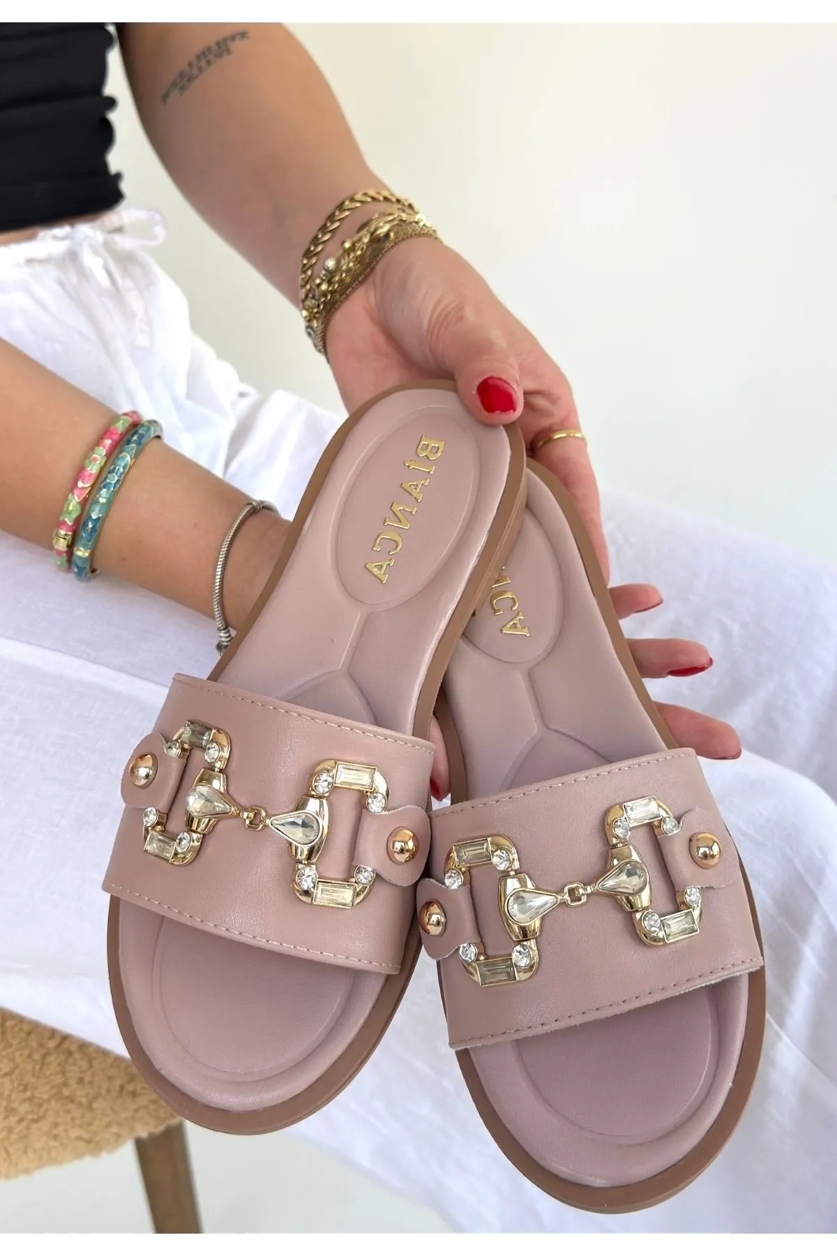 Toha Pudra Cilt Tokalı Terlik