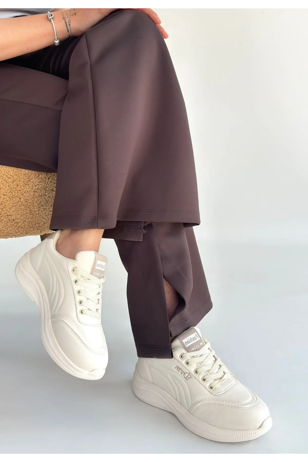 Yejja Bej Cilt Bağcıklı Spor Ayakkabı