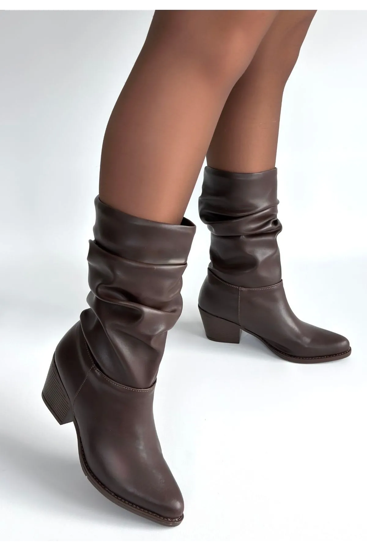 Yior Acı Kahve Cilt Topuklu Bot