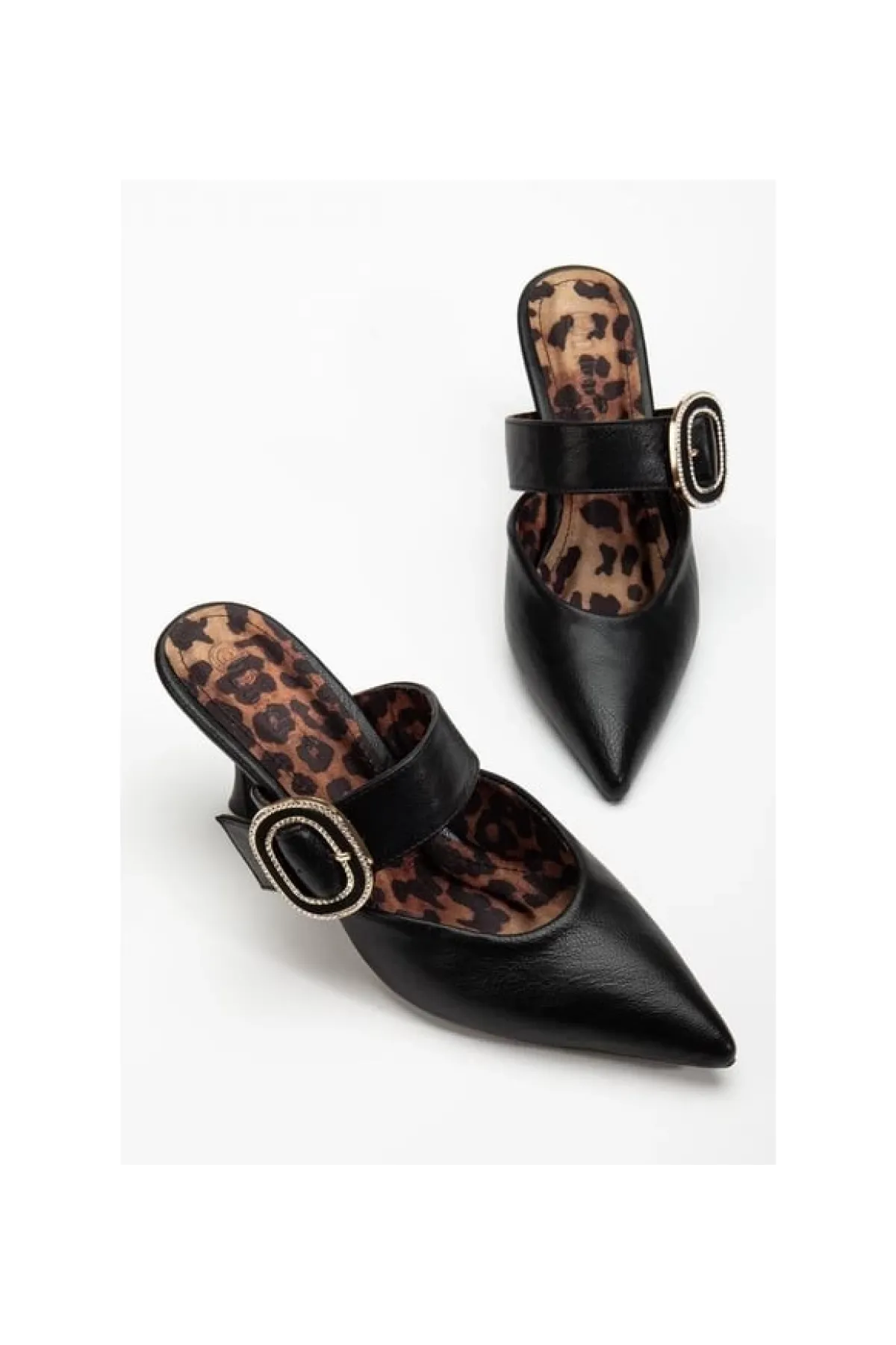 Yote Siyah Cilt Topuklu Terlik