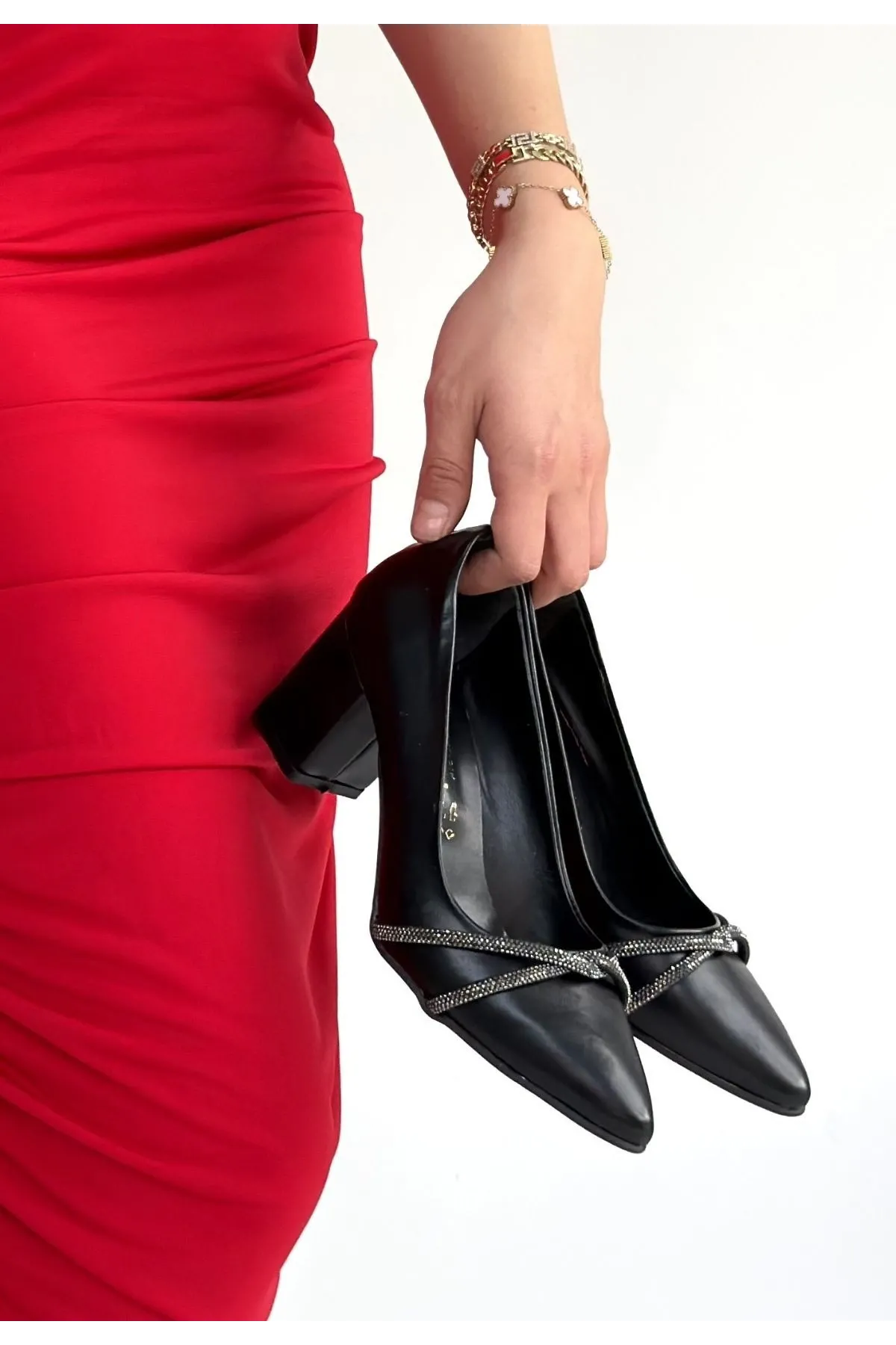 Zenta Siyah Cilt Topuklu Ayakkabı
